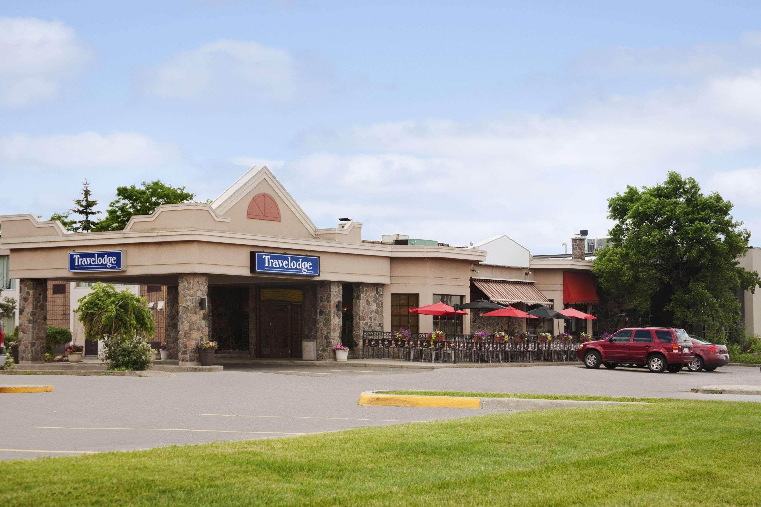 Travelodge By Wyndham Cambridge - Waterloo Экстерьер фото